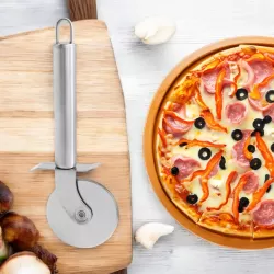 Radełko 21cm nóż do ciasta pizzy okrągły nierdzewny obrotowy